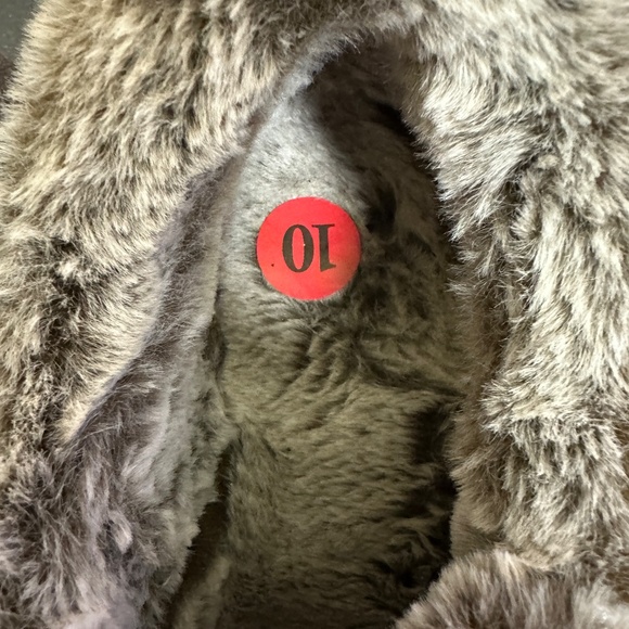 Minnetonka Timpson(?) boot, women's size 10 - Picture 3 of 8